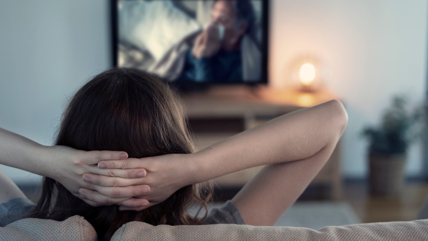 на каких сайтах можно посмотреть фильмы